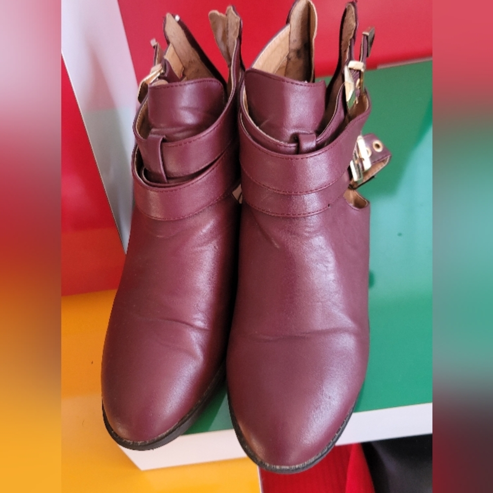 ❗️  WILDDIVA Women's Burgundy Ankle Boots  ❗️